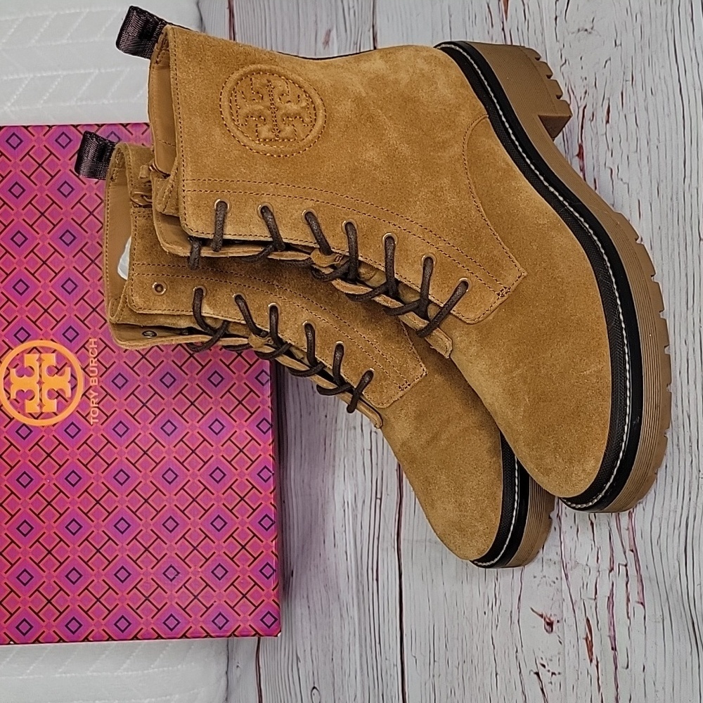 Tory Burch Miller Lug Sole Suede Bootie Size 7 - Picture 3 of 8